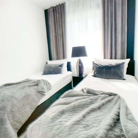 M-Style 02 Apartment Mit Balkon 24H Self-Check-In, Free Parking, Netflix ニュルンベルク エクステリア 写真