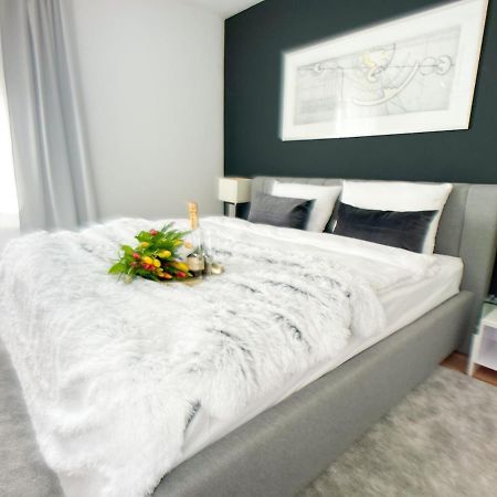 M-Style 02 Apartment Mit Balkon 24H Self-Check-In, Free Parking, Netflix ニュルンベルク エクステリア 写真