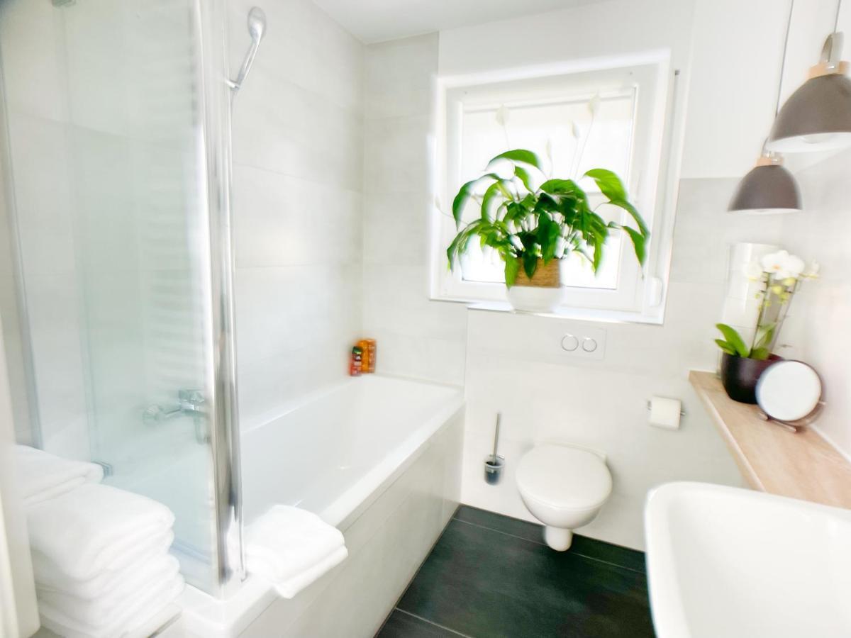 M-Style 02 Apartment Mit Balkon 24H Self-Check-In, Free Parking, Netflix ニュルンベルク エクステリア 写真