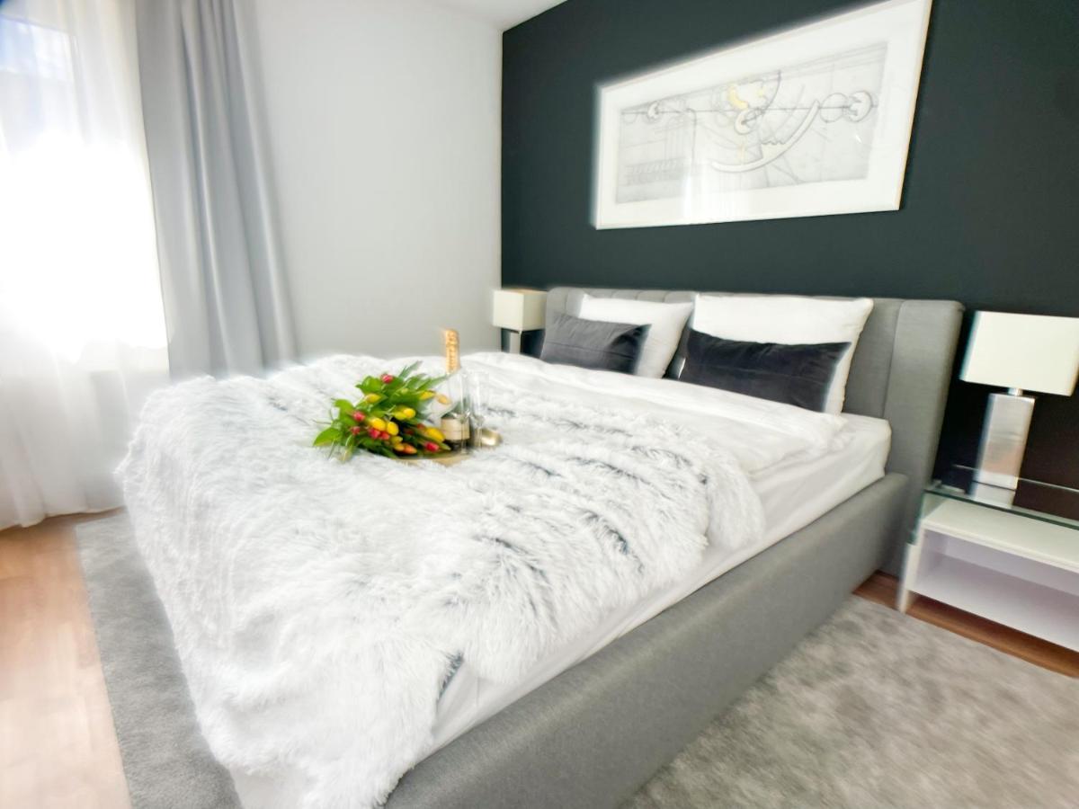 M-Style 02 Apartment Mit Balkon 24H Self-Check-In, Free Parking, Netflix ニュルンベルク エクステリア 写真
